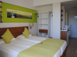 Side Resort Hotel