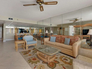 Edgewater Beach Resort Tower 3- 811