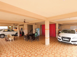 SBHS Homestay - Garudadri