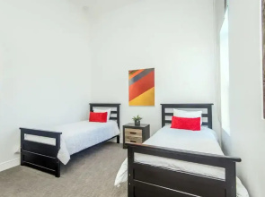 Polo Villa 8 by Avantstay Chef's Kitchen + Pool & Spa 260326 6 Bedrooms