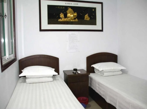 Chengde Changhong Hotel (Chengde Mountain Resort)(长虹宾馆（承德避暑山庄店）)