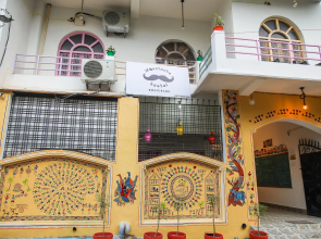 Moustache Khajuraho - Hostel
