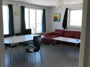 isi4u hostel, dogsled, snowmobiling
