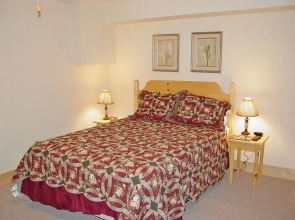 Country Charm by Eagles Ridge Resort