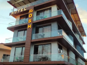 Hotel Leosh Lansdwone