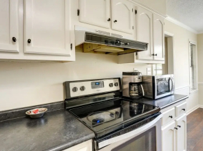 Southaven Vacation Rental ~ 10 Mi to Graceland!