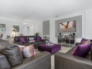 Fun in Every Corner 14 BR Home Sol104