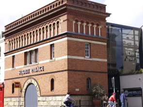 Strozzi Palace Suites by Mansley