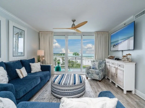 Pelican312 2 Bedroom Condo by RedAwning
