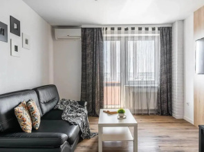 Apartments on 87 Gogol Street