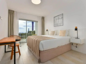 Luxury 2-bedroom sea View Apartment in Casares