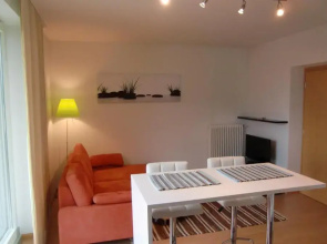 Neuprantl Apartments