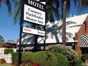 Country Pathfinder Motor Inn