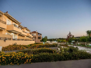 Aristotelis Apartments