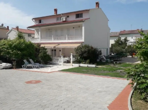 Mili - 250 m From sea - A1 Marjetka