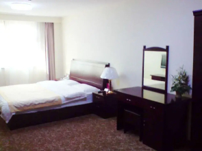 Zhuhui Business Hotel - Qingdao