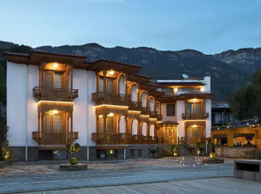Gokturk Otel
