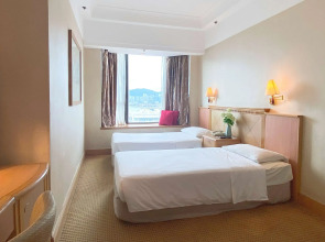 Ramada by Wyndham Hong Kong Grand View