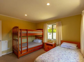 Sawmillers Retreat - Arrowtown Holiday Home