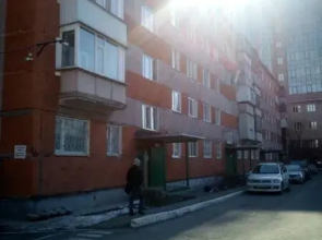 Alatir Surgut, st. Grigoriya Kukuevitskogo 5-3