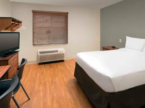 WoodSpring Suites Lincoln Northeast I-80