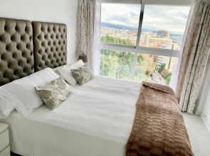 Skol 927a - Beachfront Central Luxury Penthouse