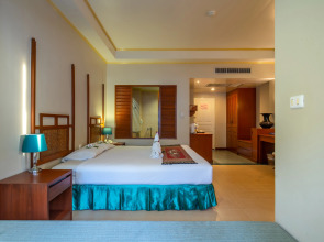 Karon Princess Hotel