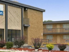 Days Inn Wauwatosa/Milwaukee