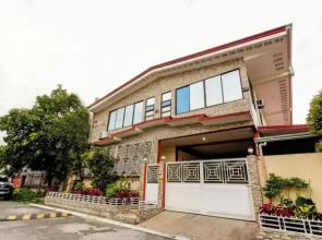 La Belladoza near Airport