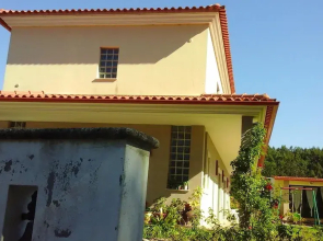 House With 2 Bedrooms in Salir de Matos, With Wonderful Mountain View,