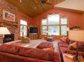 Apres Ski Chalet