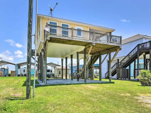 'just Lei'n Low' Home - Walk to Crystal Beach