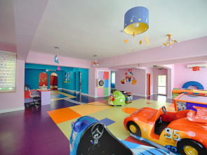 Kamelya Aishen K Club