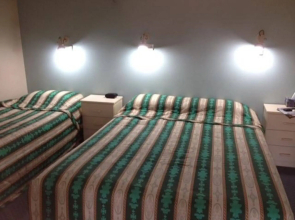 Oasis Motel Peak Hill