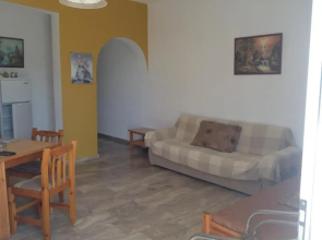 Lovely 1 Bedroom Apartm With Free Parking Sea View