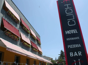 Hotel Cliché