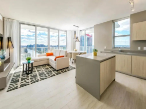 Brand New 2019 Amazing SUITE , Breathtaking Views!