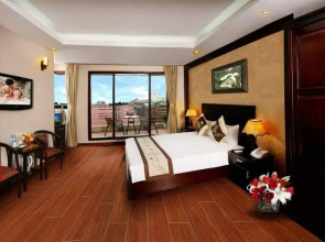 Pearl Suites Hotel