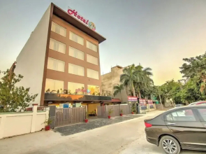 Hotel 91 Huda City Centre