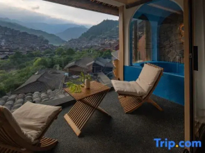 Thousands of Miles · Valtemon High Altitude Beauty Field Homestay