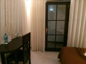 Kandy Waters Hotel