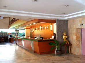 Mike Beach Resort Pattaya - SHA