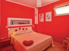 Nice Home in Scoglitti With 1 Bedrooms and Wifi
