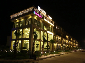 Anandam Clarks Inn Suites Vrindavan