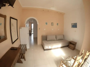 Andromache S Apartments And Studios