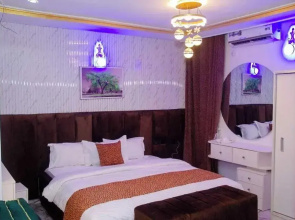 Size99 Apartment and Suites