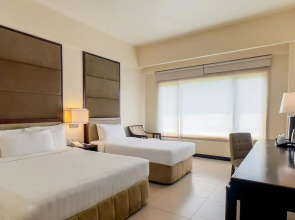 Taal Vista Hotel