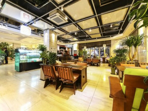 Zenith Hotel