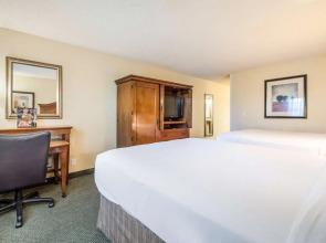Red Lion Hotel Portland Airport