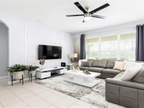 Modern 7BR Home w Pool Greenview Close to Disney